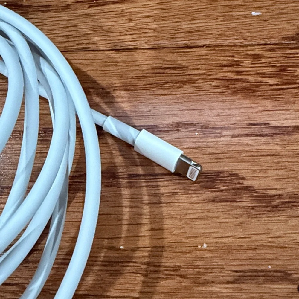 Apple White USB Charging Cable 6’